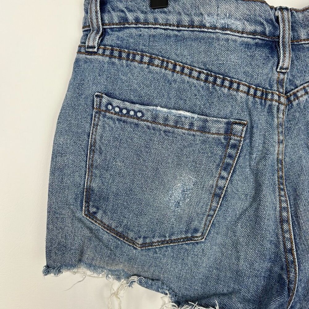 Blank NYC The Barrow Vintage High Rise short blue denim jean Sz 28 distressed - Picture 6 of 10
